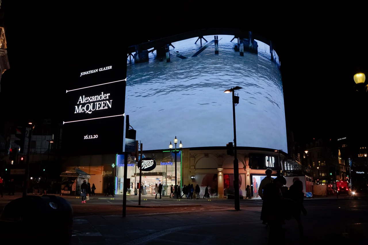 Alexander McQueen timelapse displayed on Piccadilly Circus screens