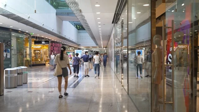 Life in Motion - Urban Lifestyle Showcase